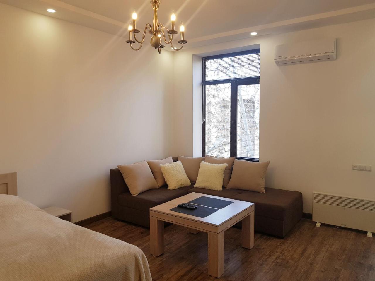 Cascade White Luxury Apartment 耶烈万 外观 照片